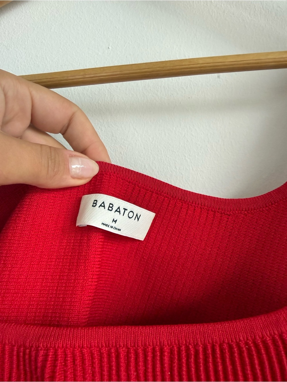 Babaton Red Ribbed Square-Neck Crop Top - Picture 3 of 4